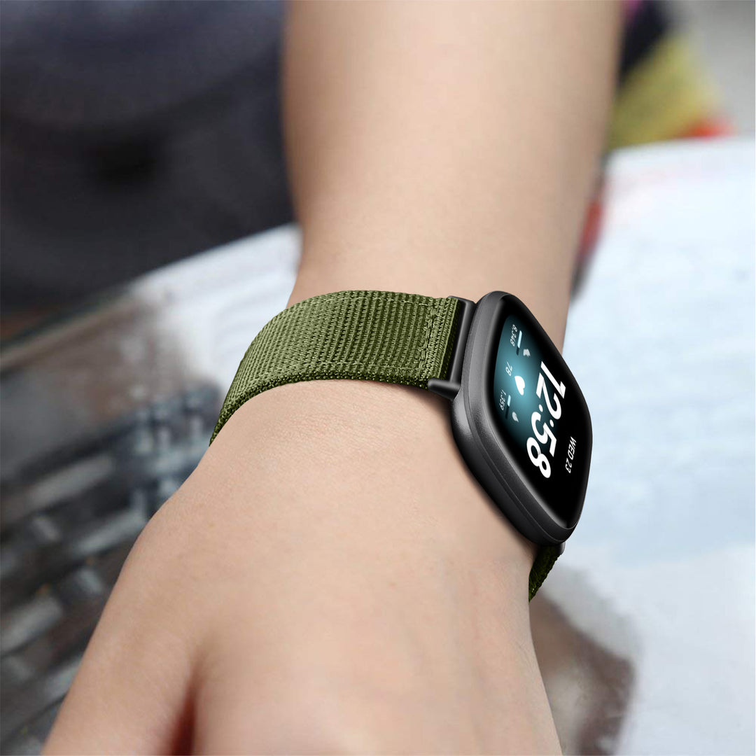 FITBIT VERSA 3 Oro Smartwatch 40mm GPS SpO2 6 Cinturini Con Scatola - Foto 9