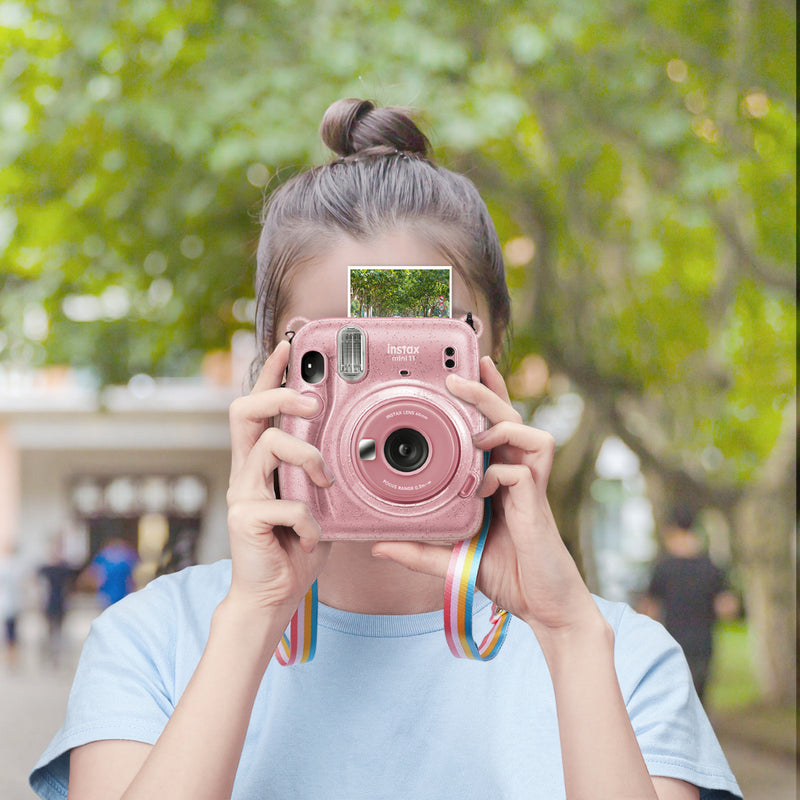 take photos with a mini pink camera
